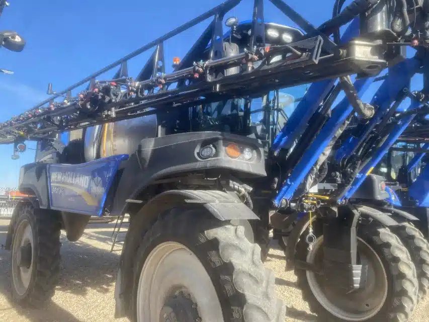 Gallery image 2 for Used 2019 New Holland SP.410F Sprayer - Self Propelled