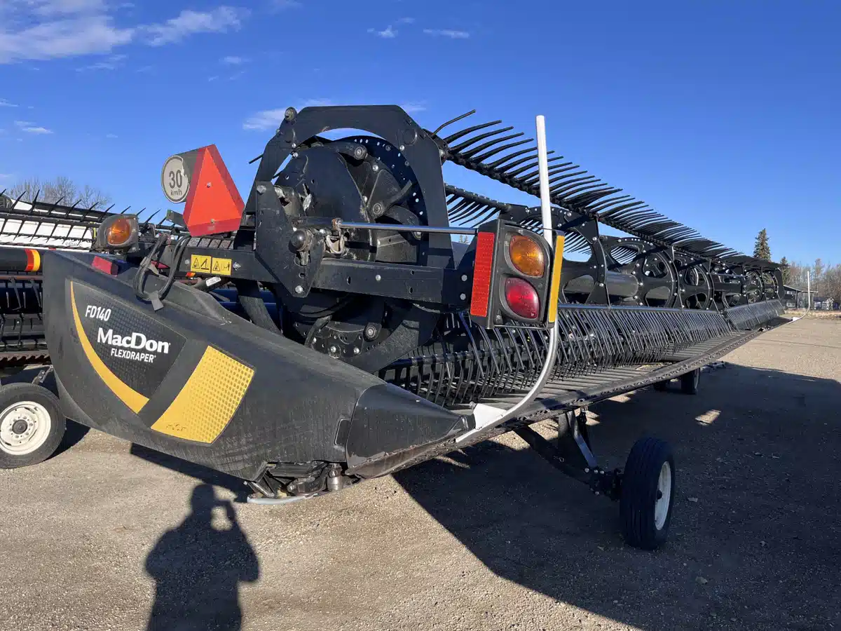 Gallery image 2 for Used 2020 MacDon FD140 Header - Flex Draper