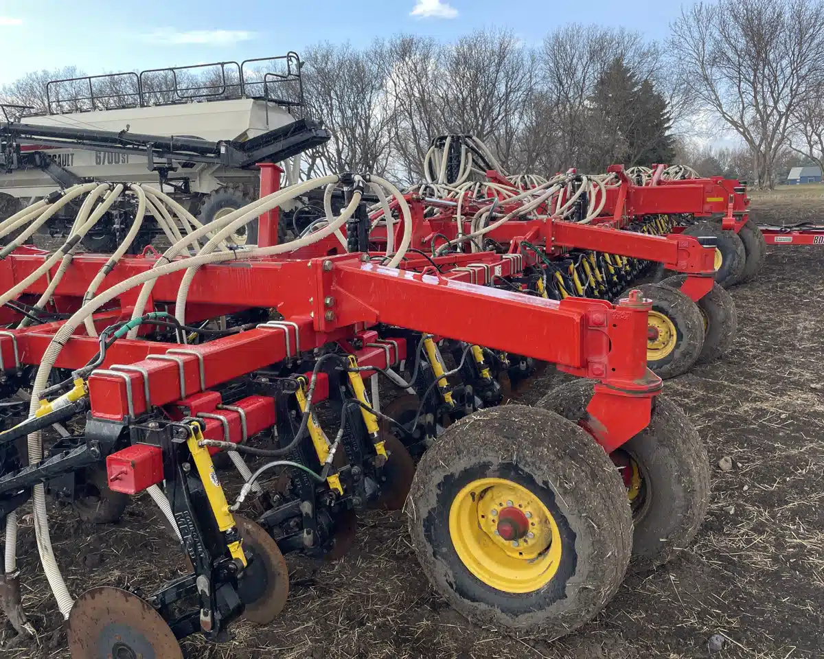 Gallery image 2 for Used 2012 Bourgault 3320-76 Air Drill