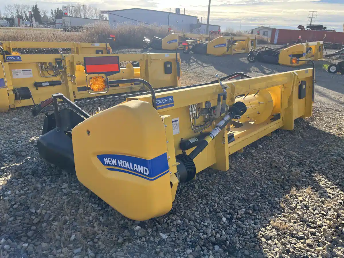 Gallery image 2 for Used 2022 New Holland 790CP Header - Pickup