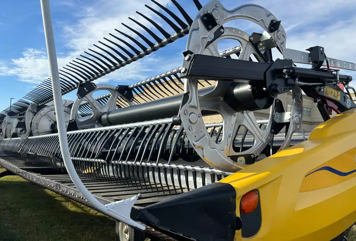 Gallery image 1 for Used 2023 MacDon FD240 Header - Flex Draper