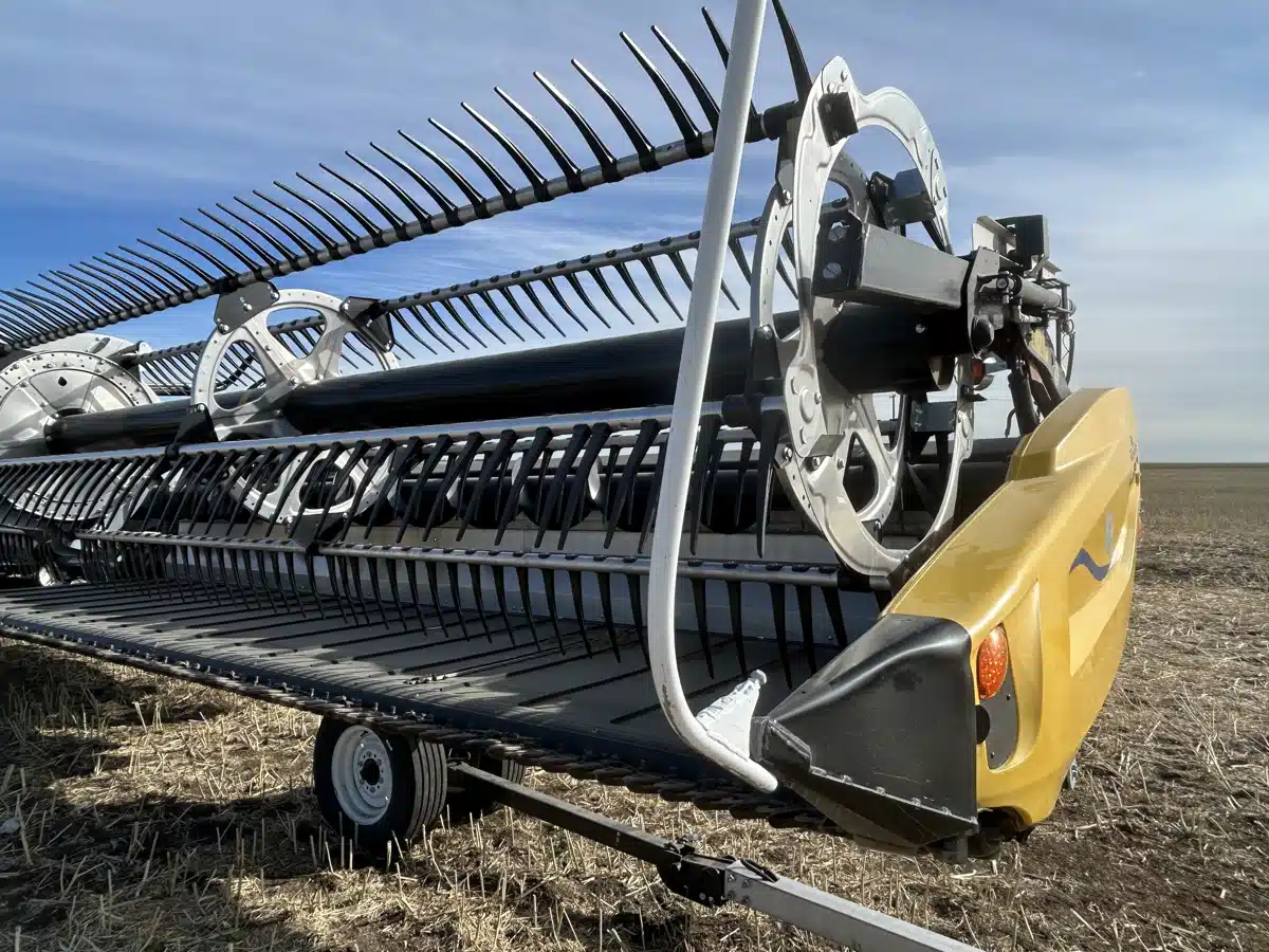 Gallery image 1 for Used 2024 MacDon FD245 Header - Flex Draper