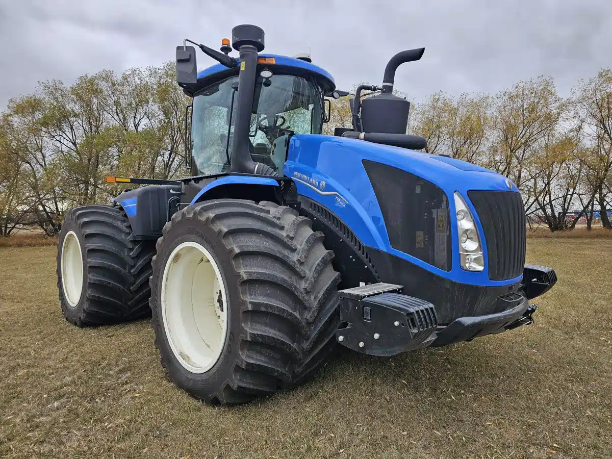 Gallery image 2 for Used 2023 New Holland T9.600 Tractor