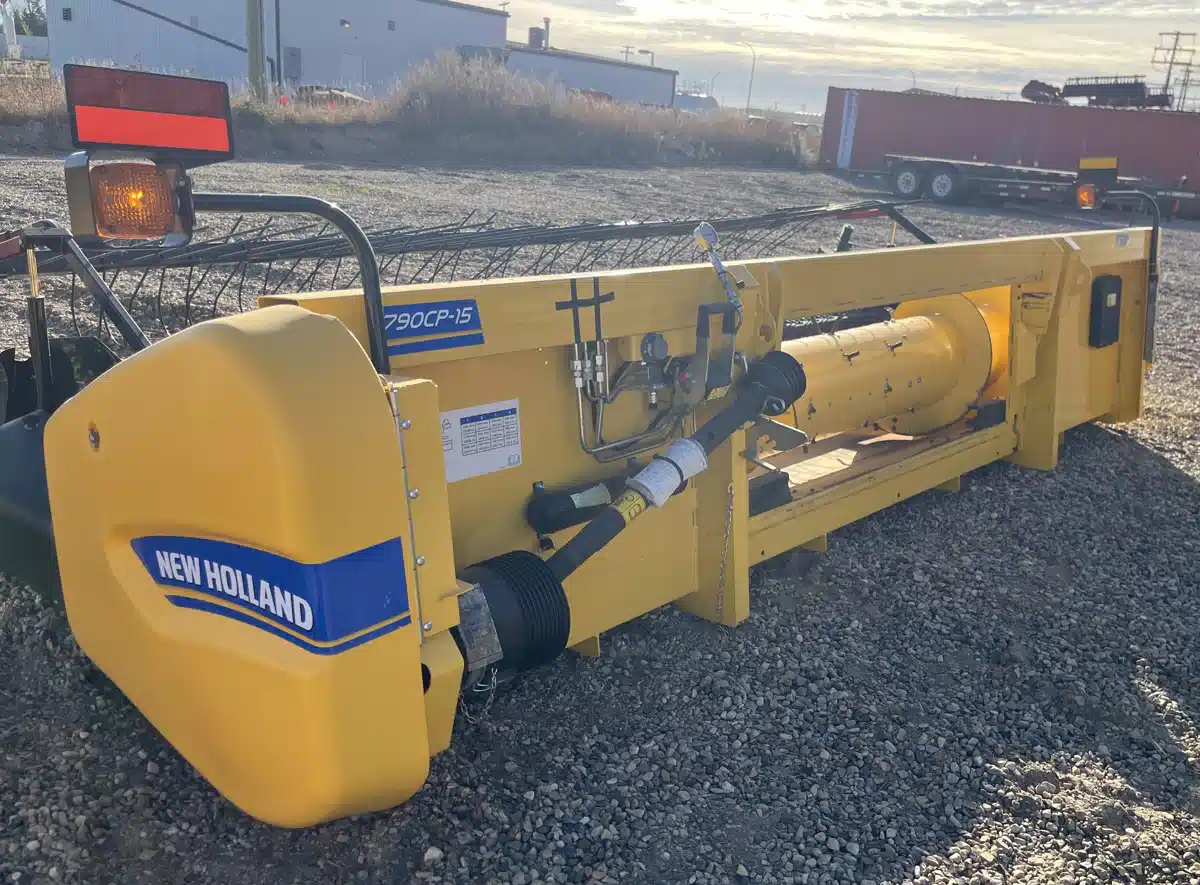 Gallery image 2 for Used 2022 New Holland 790CP Header - Pickup