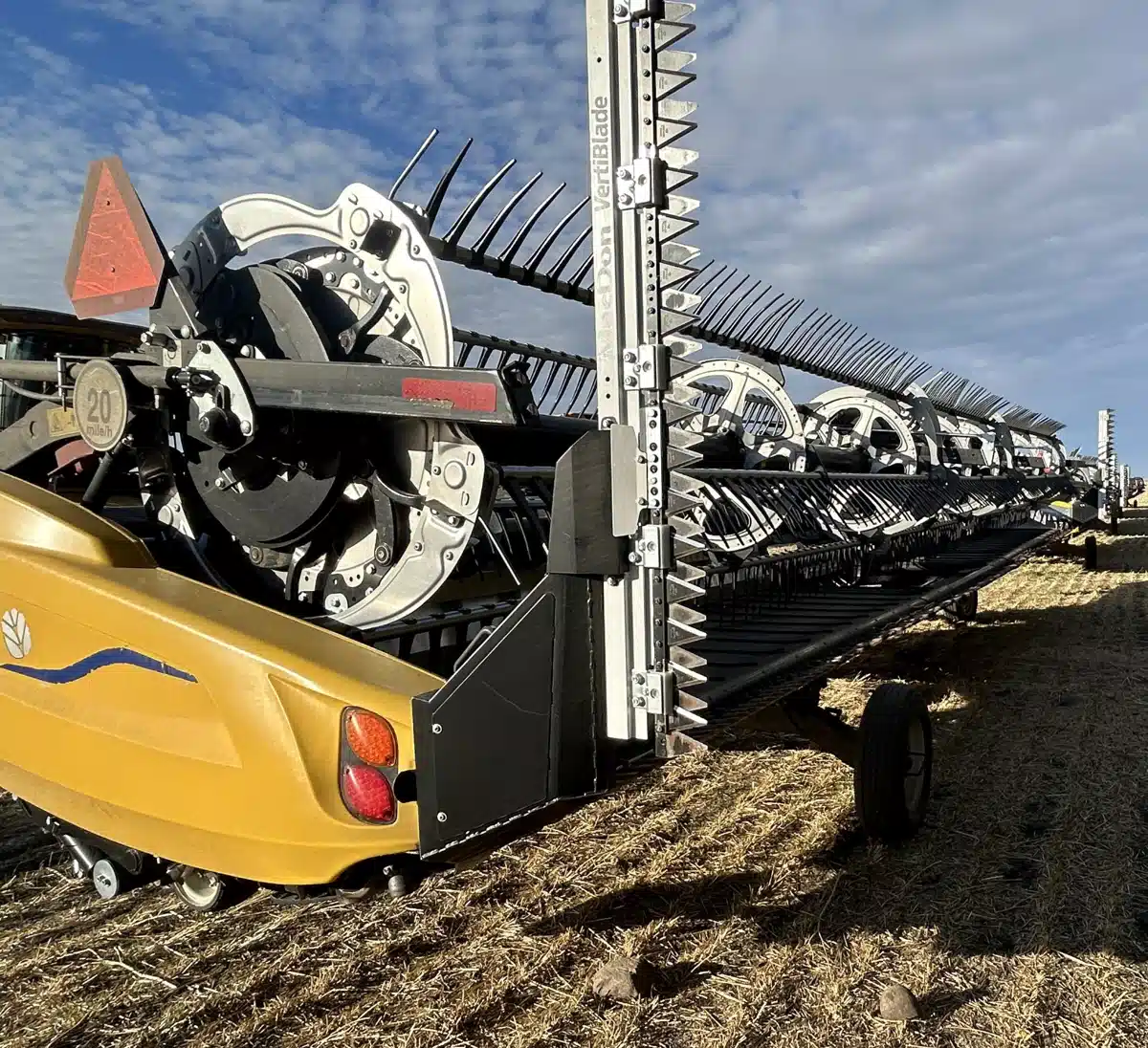 Gallery image 2 for Used 2024 MacDon FD240 Header - Flex Draper