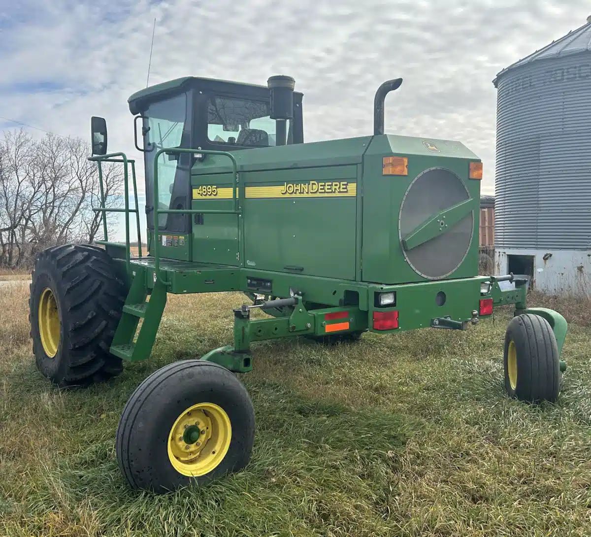 Gallery image 2 for Used 2008 John Deere 4895 Windrower