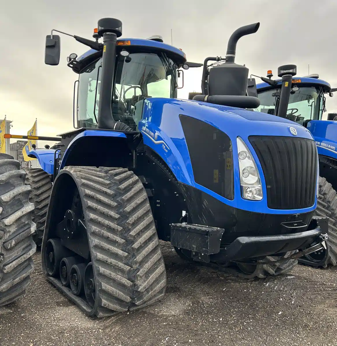 Gallery image 2 for Used 2023 New Holland T9.645 Tractor