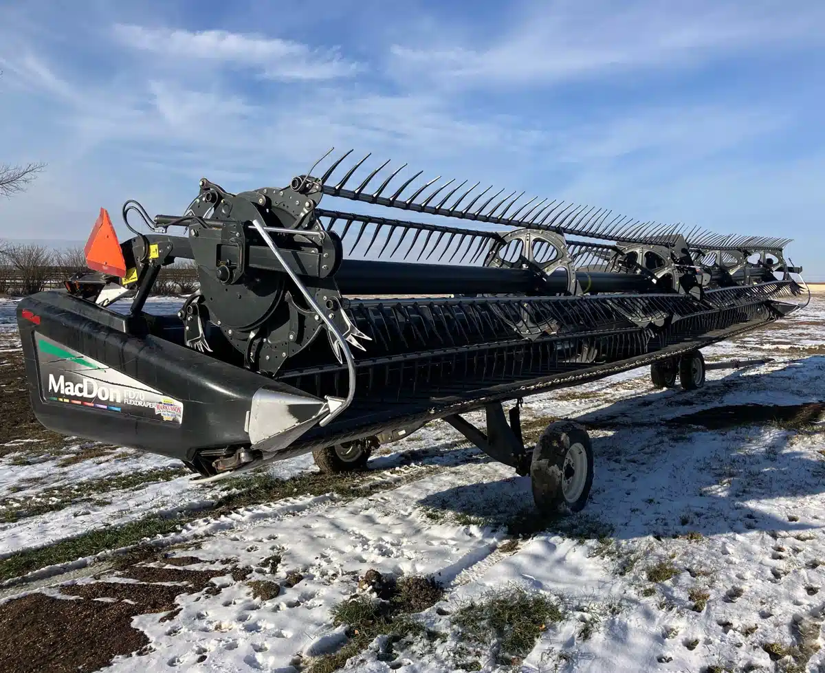 Gallery image 2 for Used 2012 MacDon FD70 Header - Draper