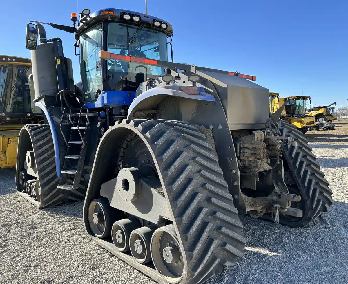 Gallery image 2 for Used 2022 New Holland T9.645 Tractor