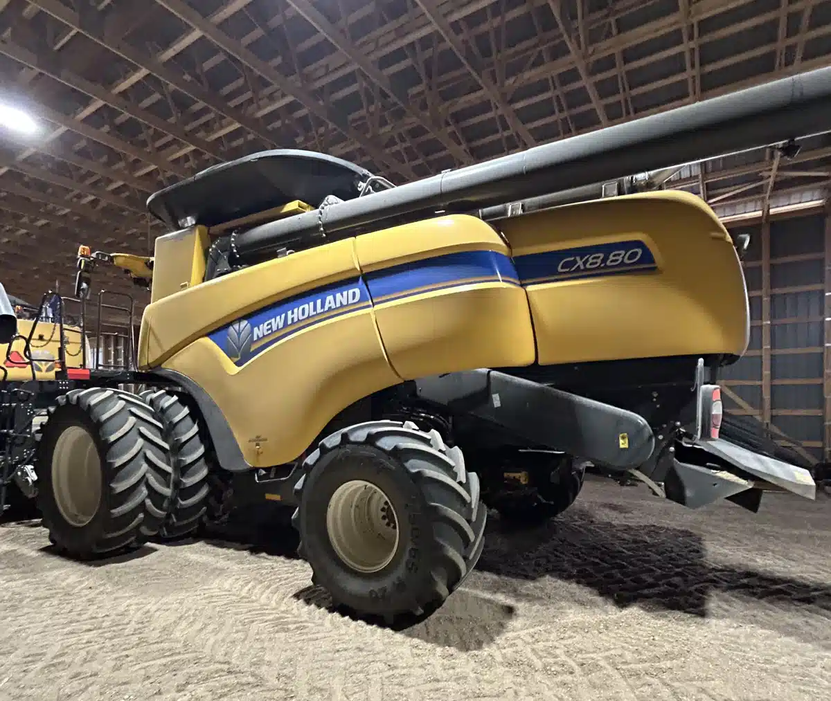 Gallery image 2 for Used 2022 New Holland CX8.80 Combine