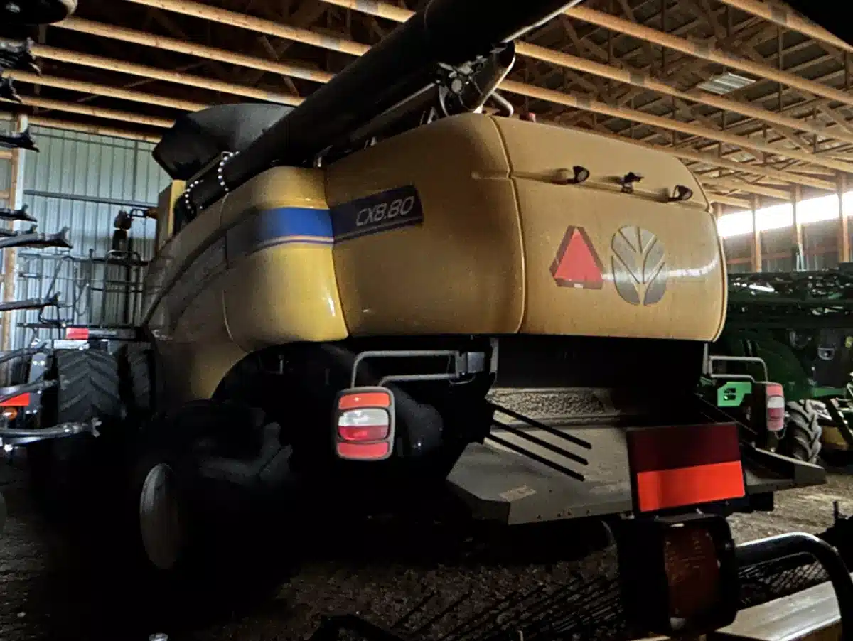 Gallery image 1 for 2021 New Holland CX8.80 Combine