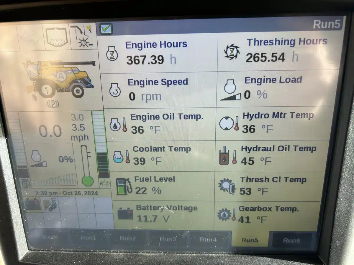 Gallery image 2 for Used 2024 New Holland CR9.90Z Combine