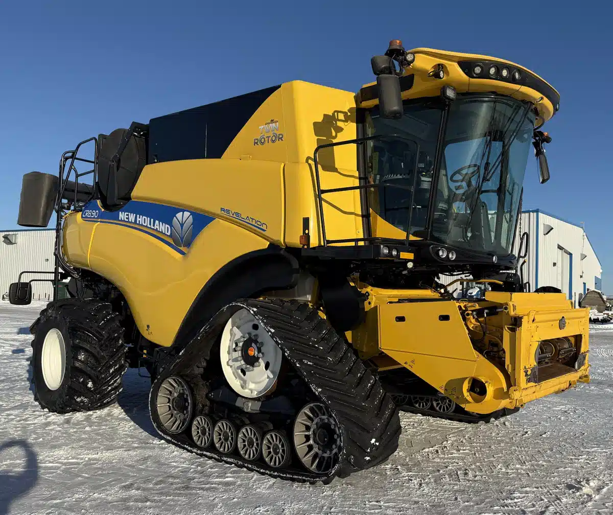 Gallery image 2 for 2018 New Holland CR8.90Z Combine
