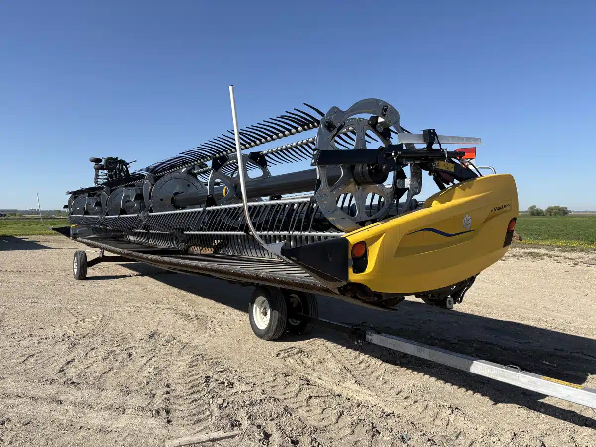 Gallery image 1 for Used 2023 MacDon FD240 Header - Flex Draper