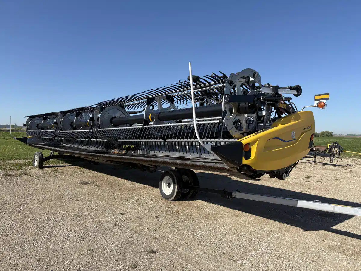 Gallery image 1 for Used 2023 MacDon FD240 Header - Flex Draper