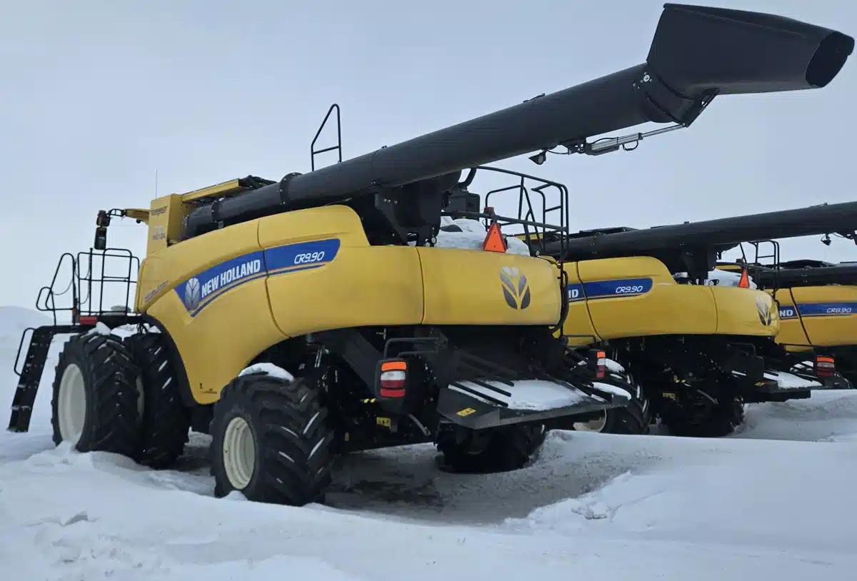 Gallery image 2 for Used 2018 New Holland CR9.90Z Combine