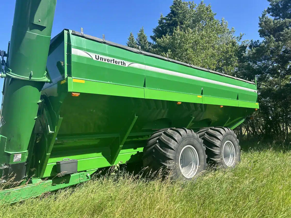 Gallery image 2 for Used 2020 Unverferth 2020 Grain Cart