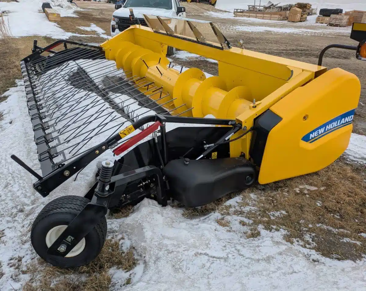 Gallery image 1 for Used 2023 New Holland 790CP Header - Pickup