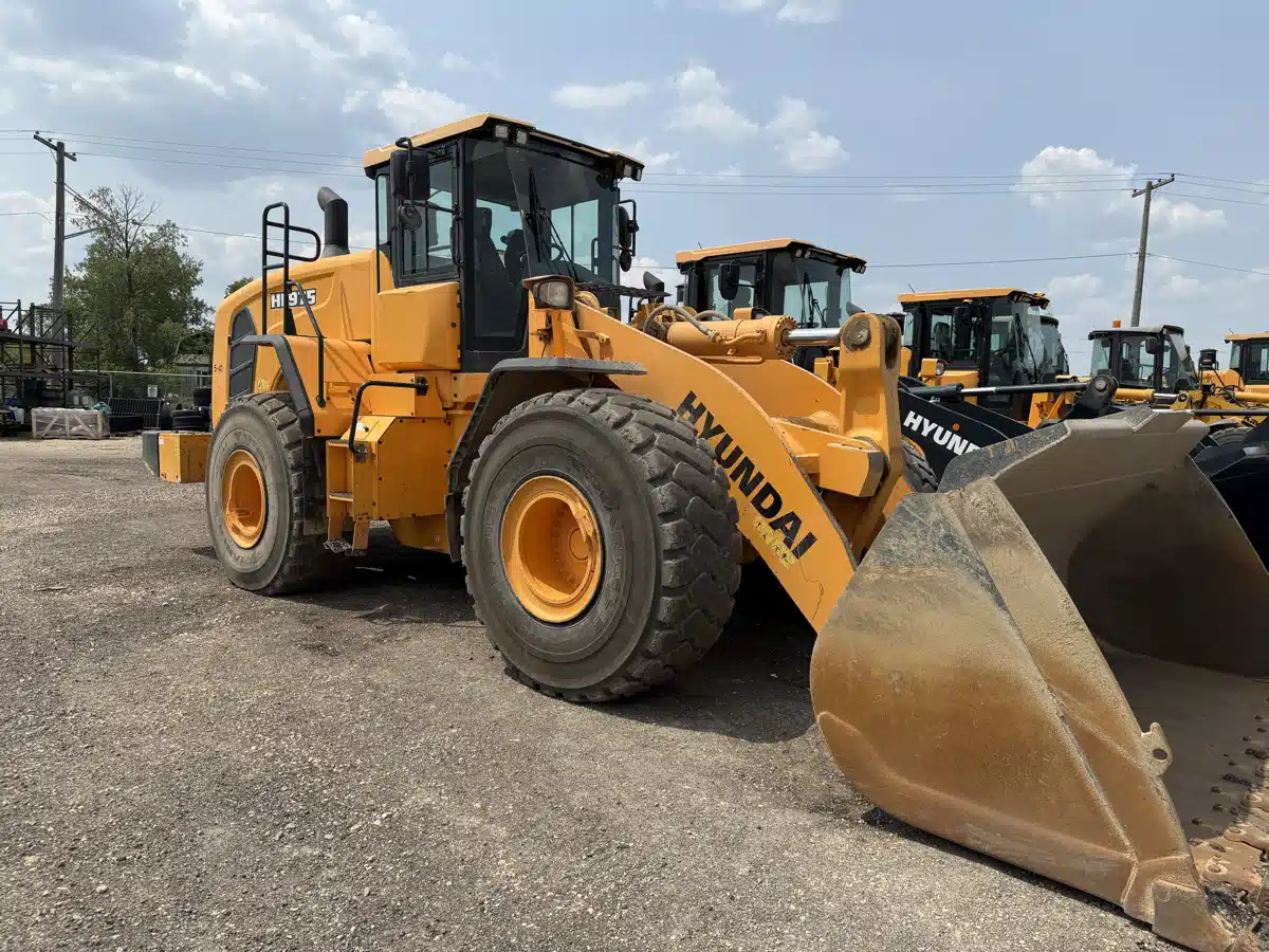 Gallery image 2 for Used 2019 Hyundai Ind HL975 Wheel Loader