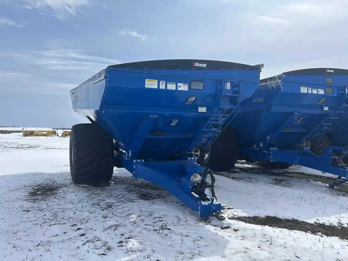 Gallery image 2 for Used 2023 Brandt 1320XT Grain Cart