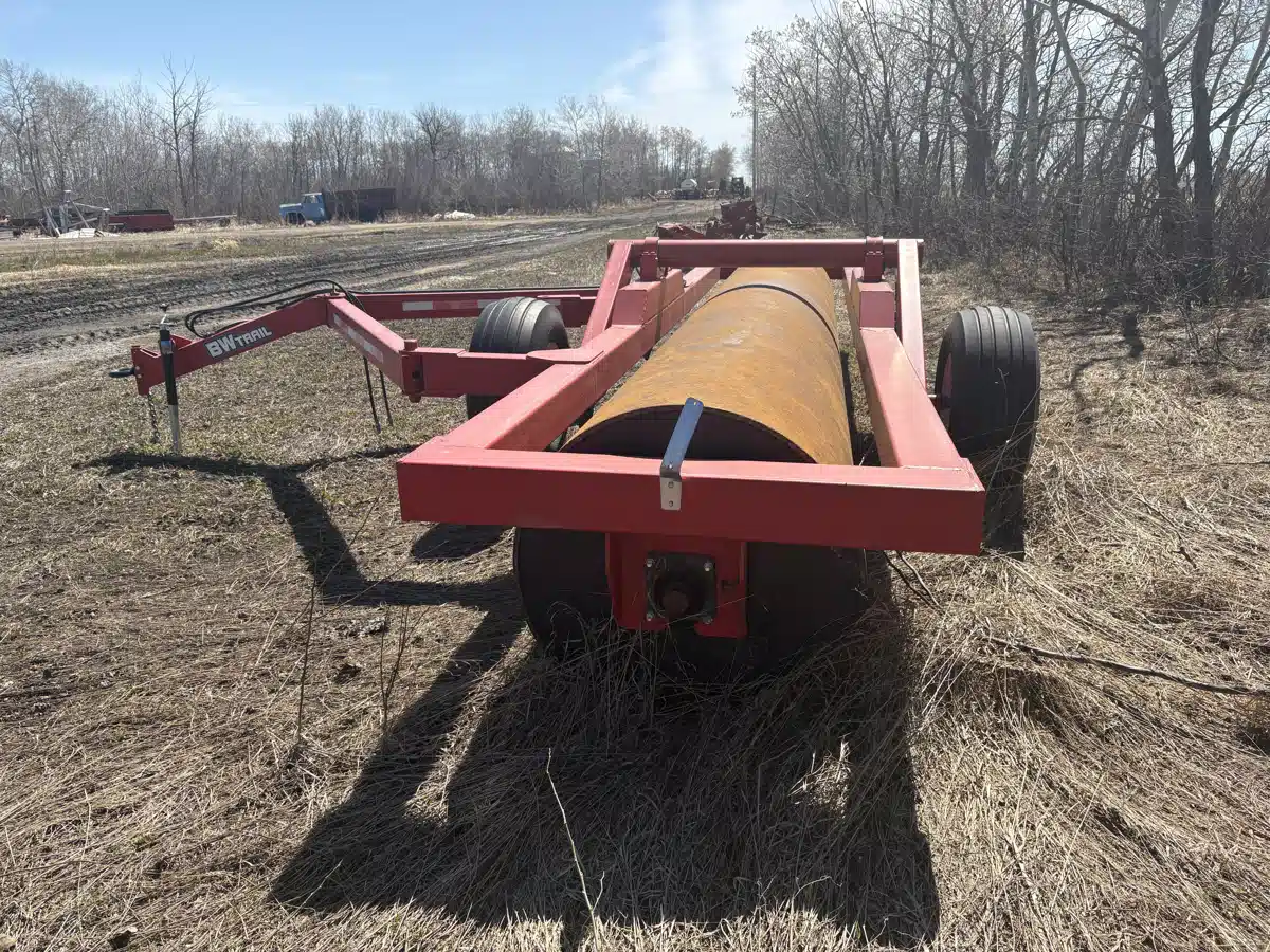 Gallery image 2 for Unspecified 20FT Land Roller