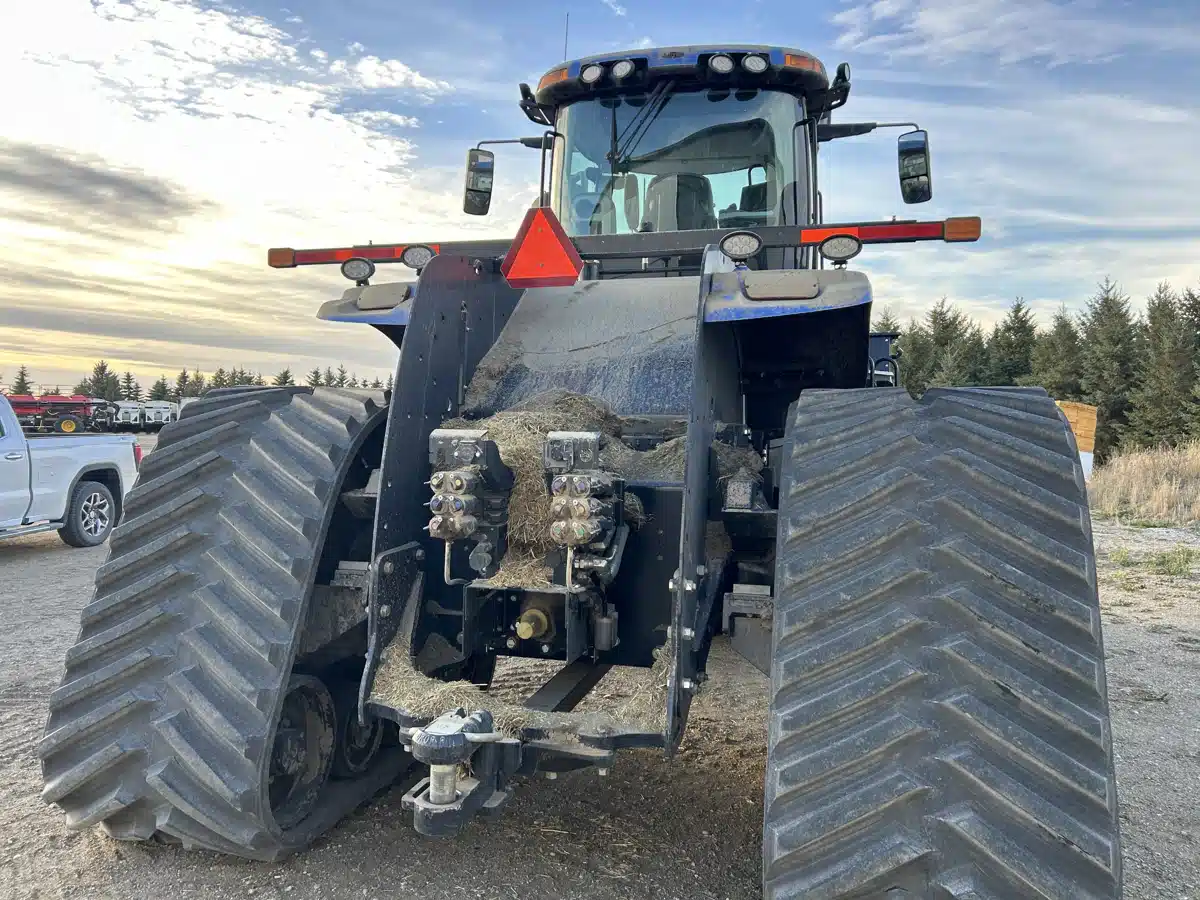 Gallery image 2 for Used 2023 New Holland T9.645 Tractor
