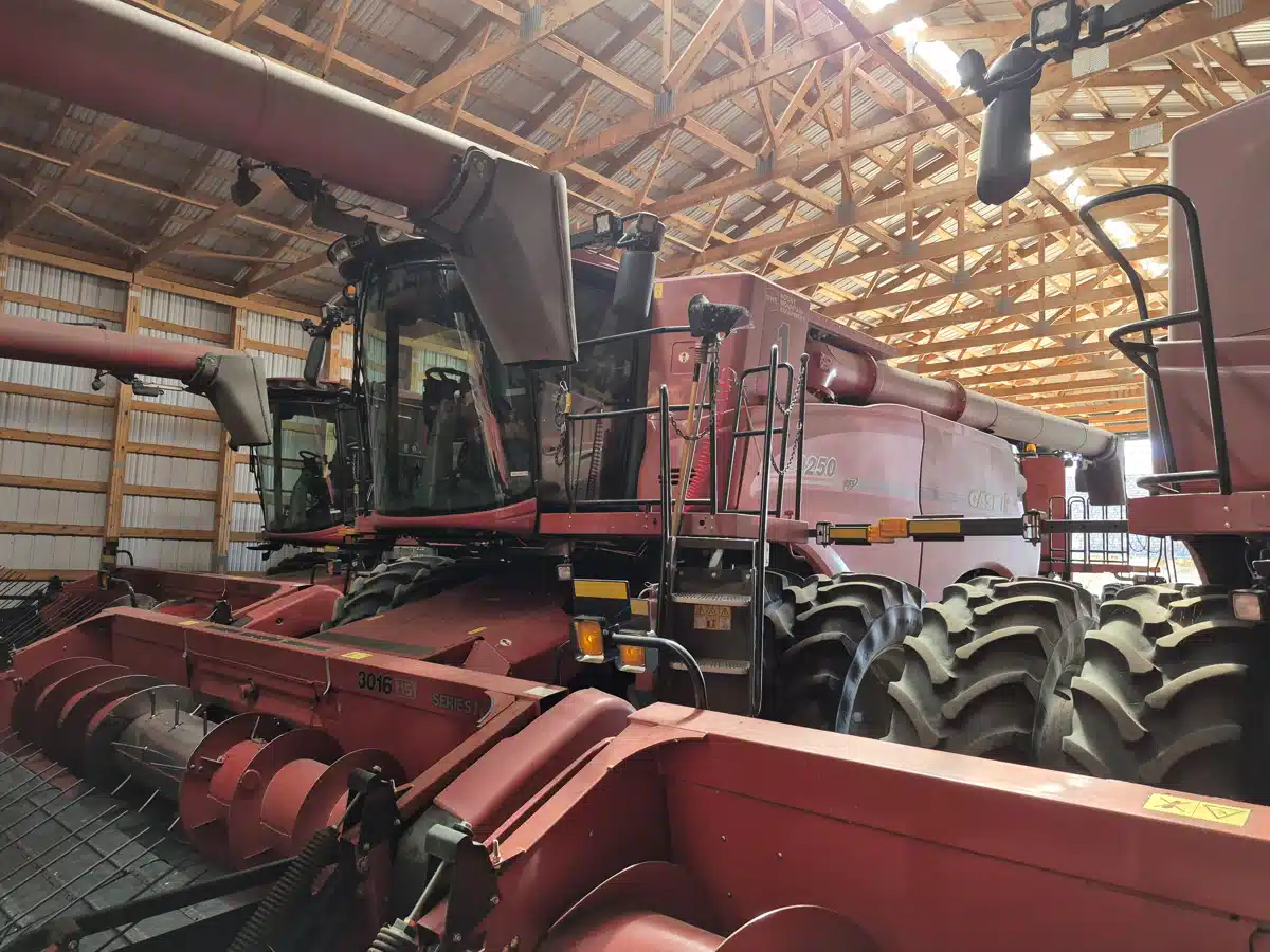 Gallery image 2 for Used 2019 Case IH 9250 Combine
