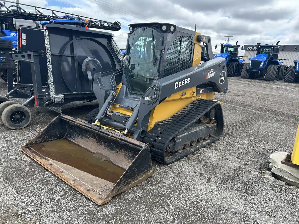 Gallery image 1 for Used 2020 John Deere 331G Track Loader
