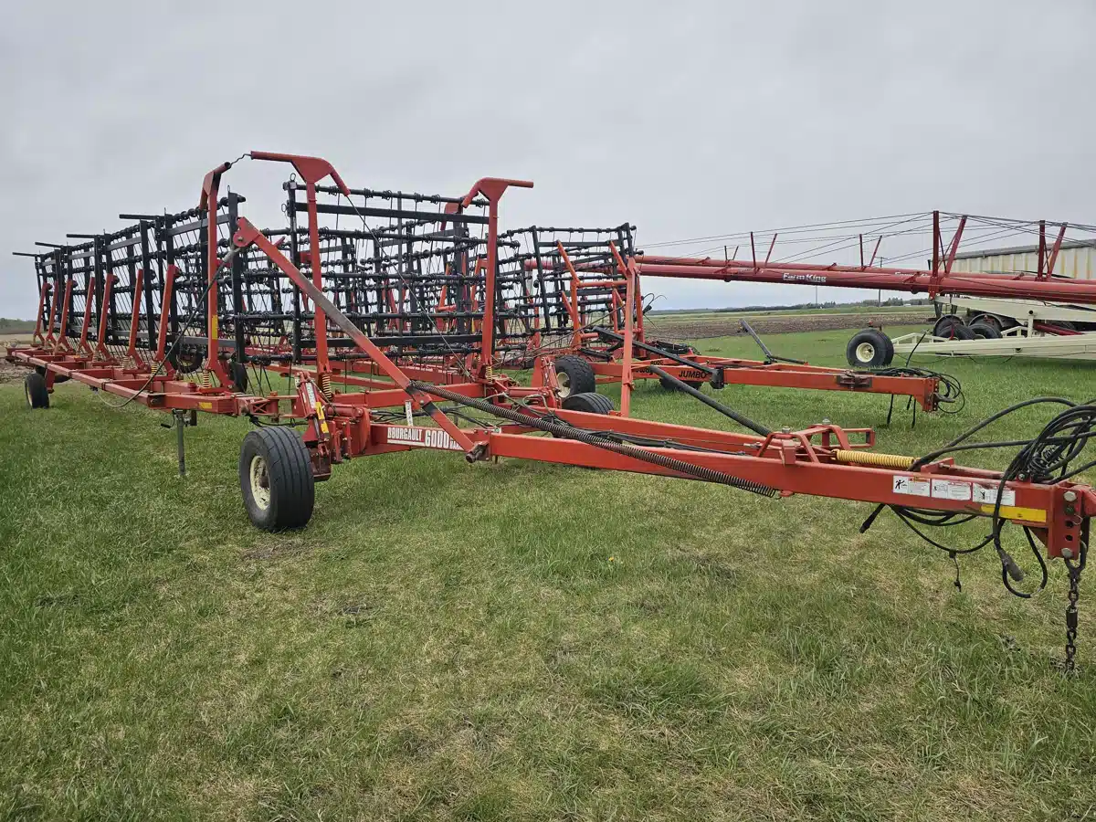 Gallery image 2 for Used 2008 Bourgault 6000 Harrow