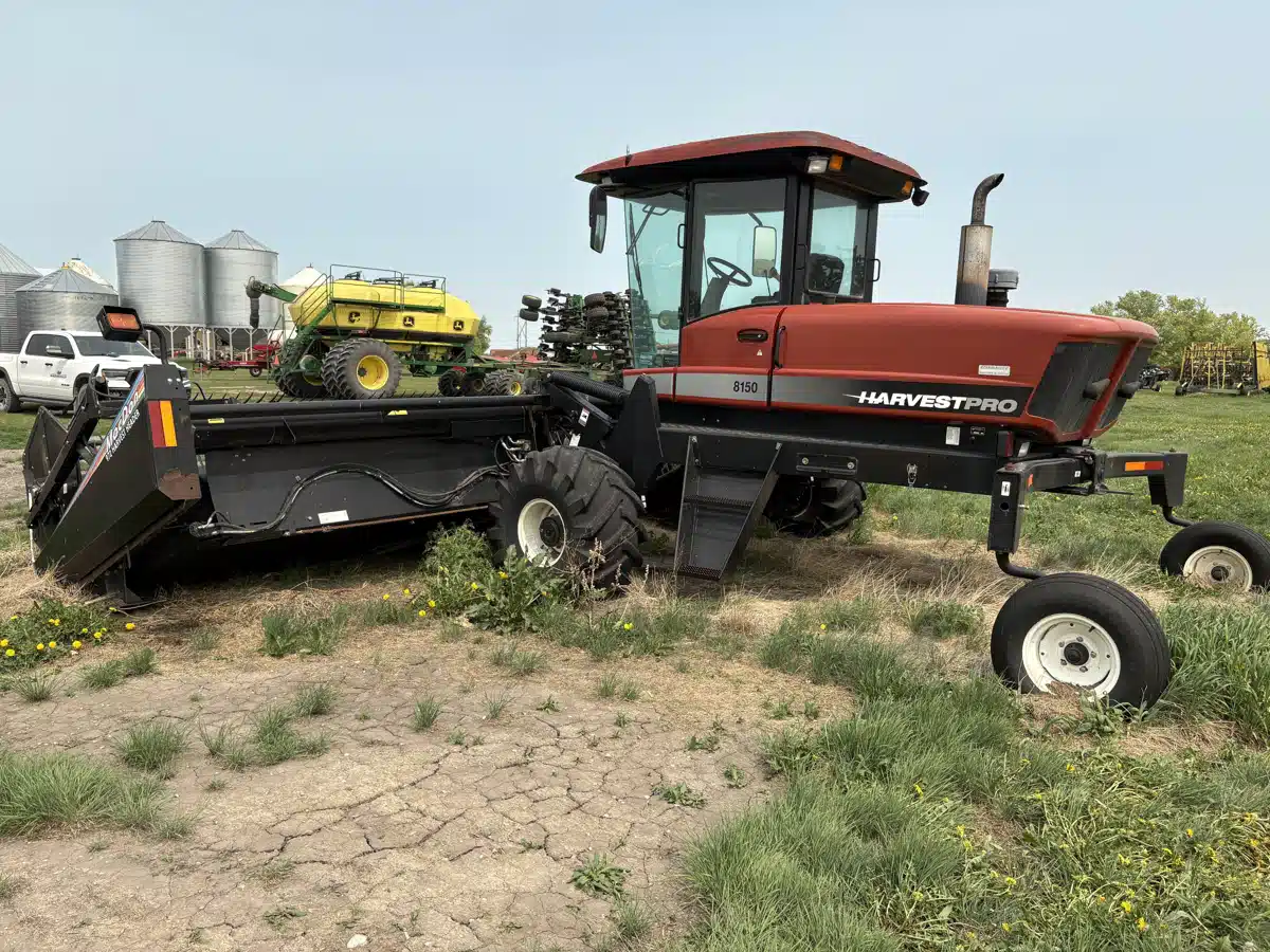 Gallery image 2 for Used 2002 MacDon 8150 Windrower
