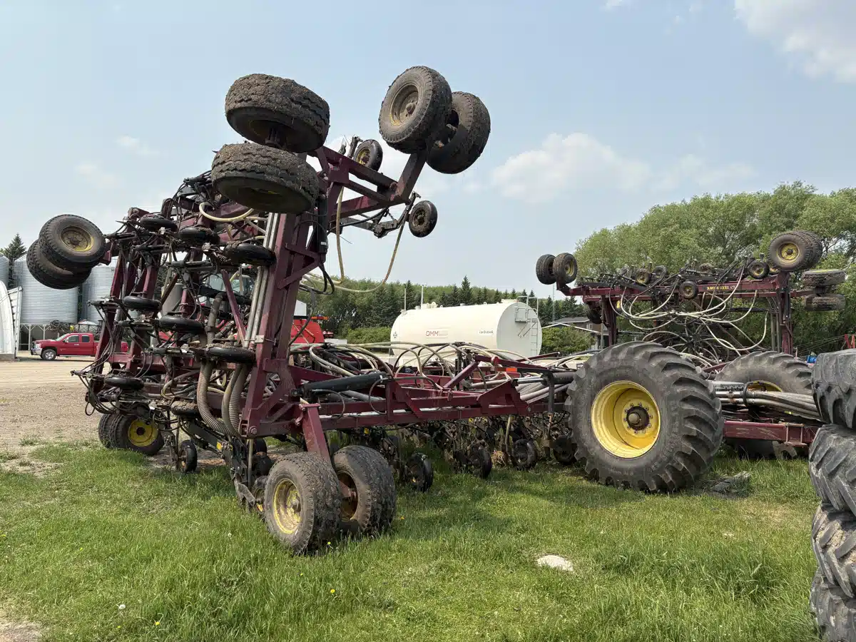 Gallery image 2 for Used 2014 Seed Hawk 7212 Air Drill