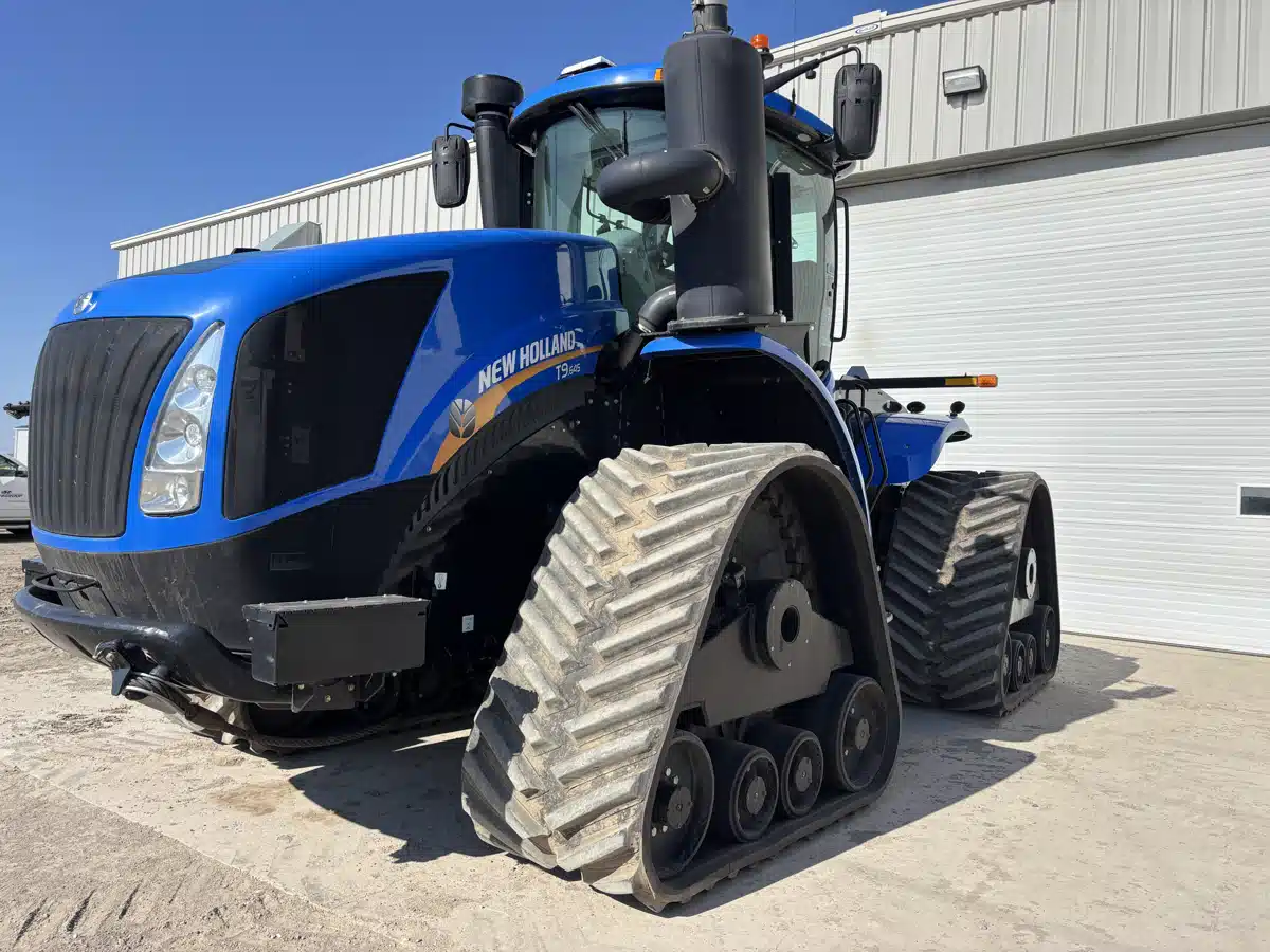 Gallery image 1 for Used 2020 New Holland T9.645 Tractor