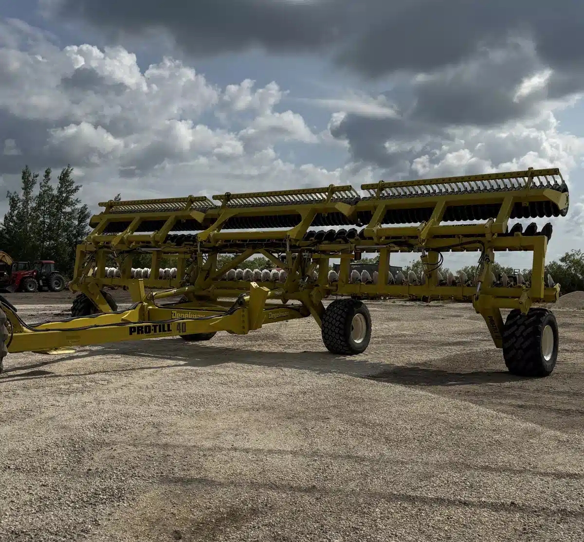Gallery image 1 for Used 2021 Degelman PRO-TILL 40 Disc High Speed