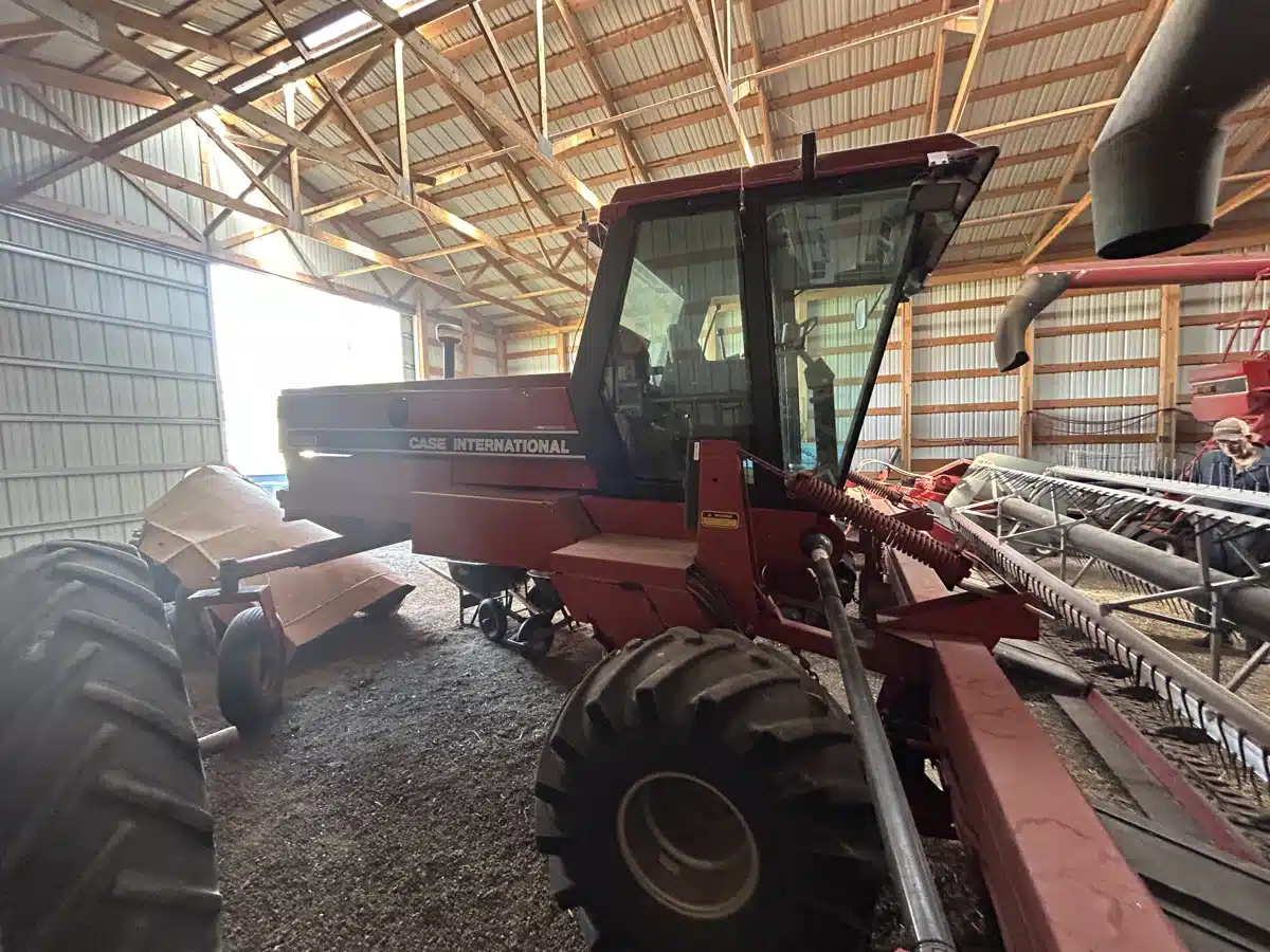 Gallery image 1 for Used 1993 Case IH 8820 Windrower