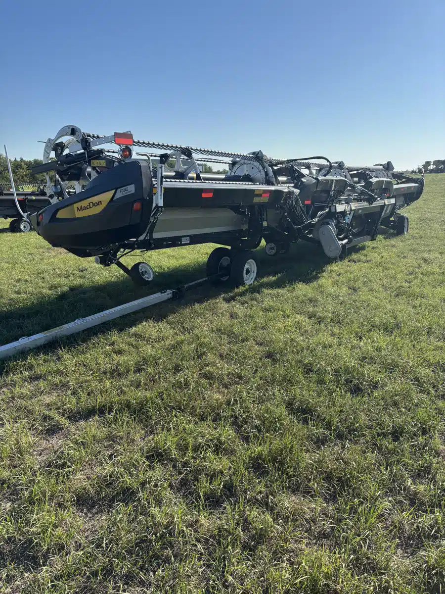 Gallery image 2 for Used 2023 MacDon FD245 Header - Flex Draper