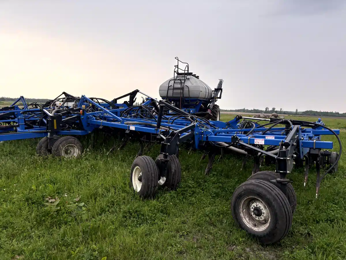 Gallery image 1 for Used 2010 New Holland P2050 Air Drill