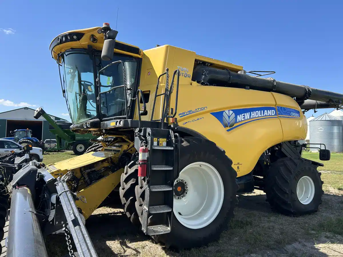 Gallery image 2 for 2021 New Holland CR9.90Z Combine