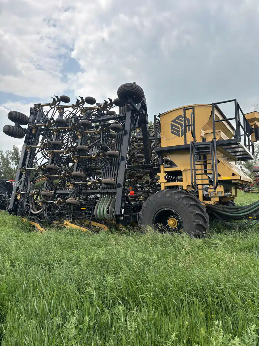 Gallery image 2 for Used 2021 SeedMaster 80-12 SXX360 Air Drill