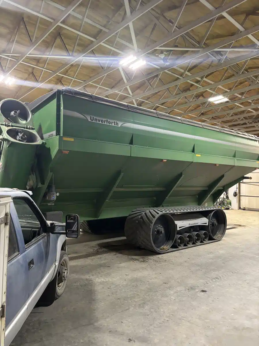 Gallery image 1 for Used 2018 Unverferth 2020 Grain Cart