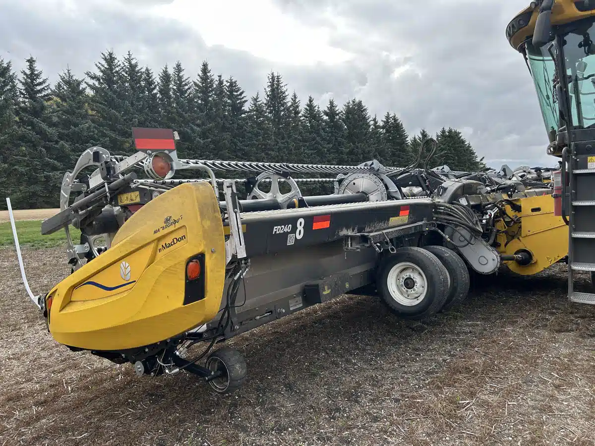 Gallery image 1 for Used 2023 MacDon FD240 Header - Flex Draper