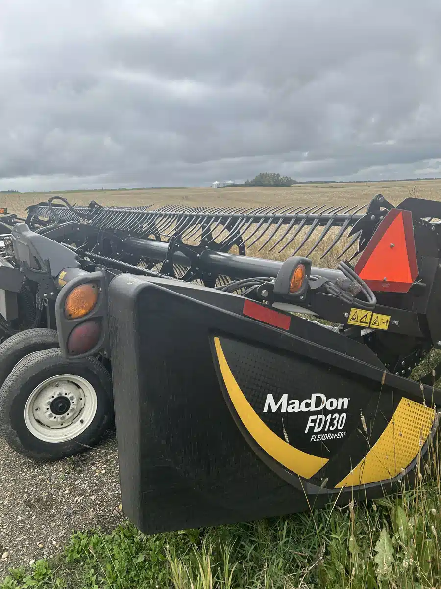 Gallery image 2 for Used 2017 New Holland CX8.80 Combine