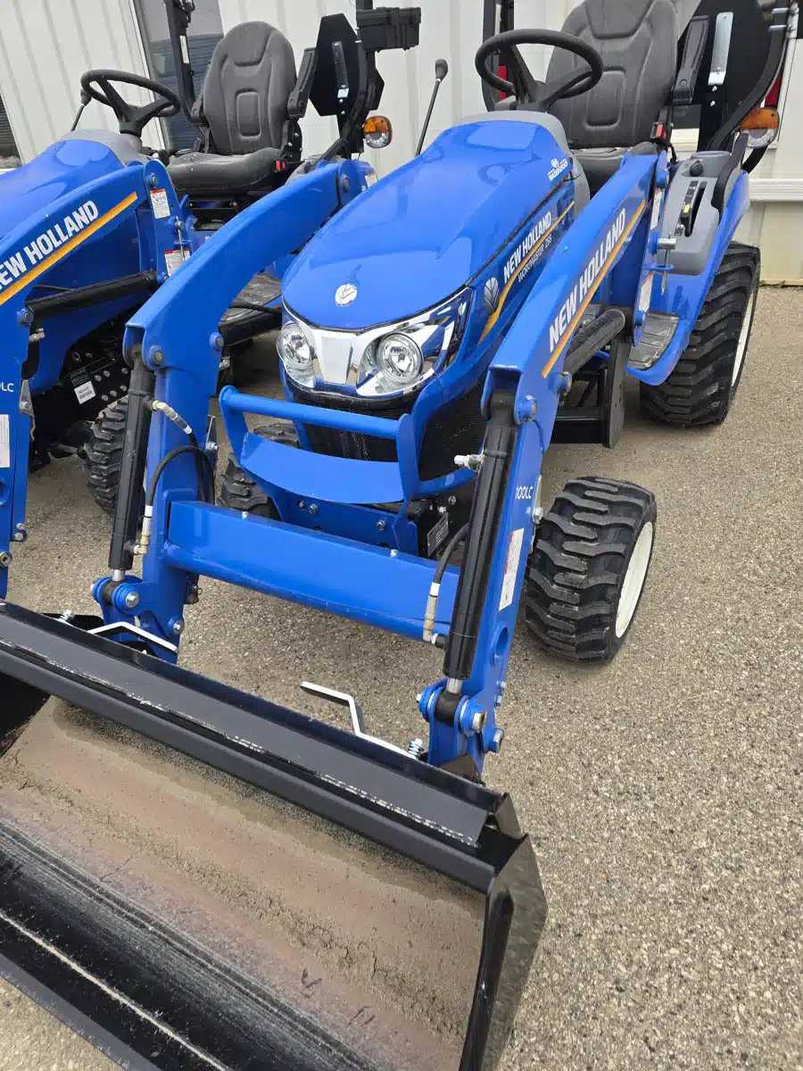 Gallery image 1 for New 2025 New Holland WORKMASTER 25S Tractor