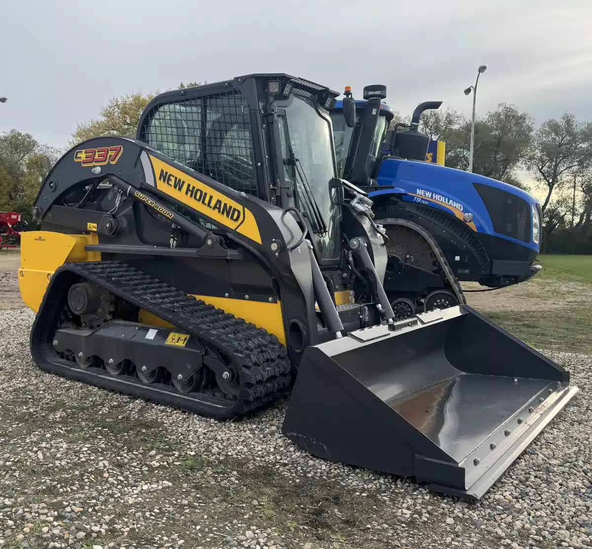 Gallery image 1 for New 2025 New Holland C337 Track Loader