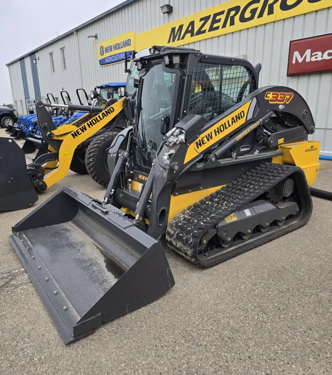 Gallery image 1 for New 2025 New Holland C337 Track Loader