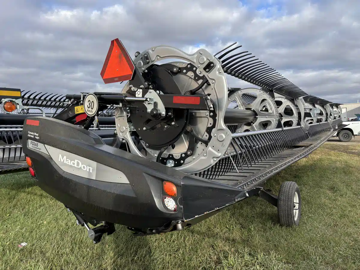 Gallery image 1 for Used 2023 MacDon FD245 Header - Flex Draper