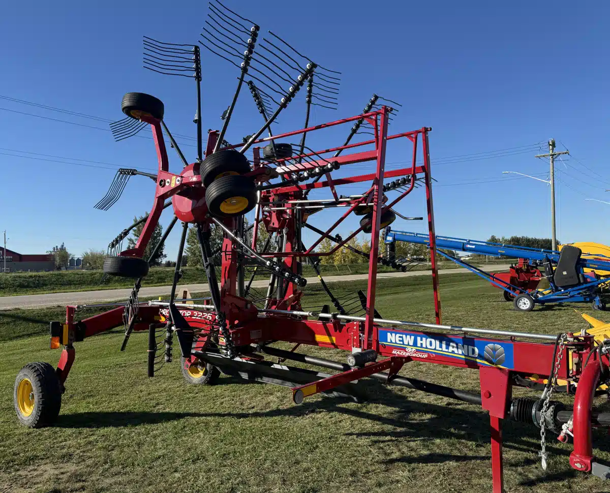 Gallery image 1 for New 2024 New Holland 3226 Rake