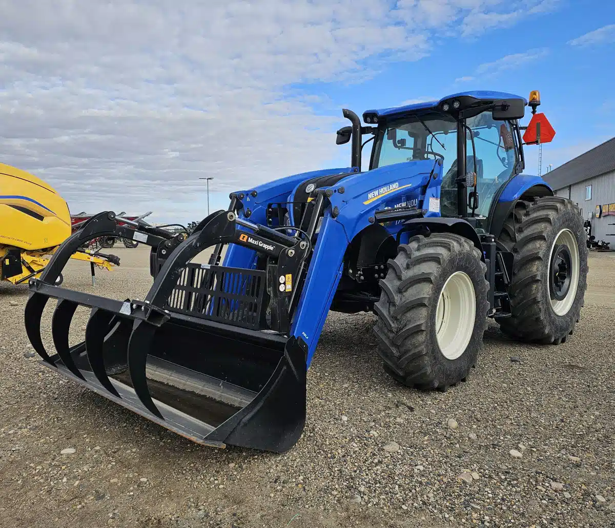 Gallery image 1 for New 2024 New Holland T7.190 Tractor
