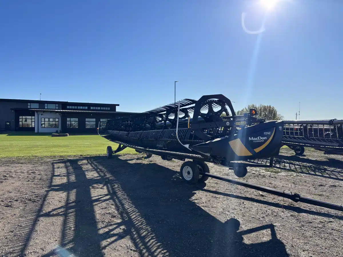 Gallery image 1 for Used 2019 MacDon FD140 Header - Flex Draper