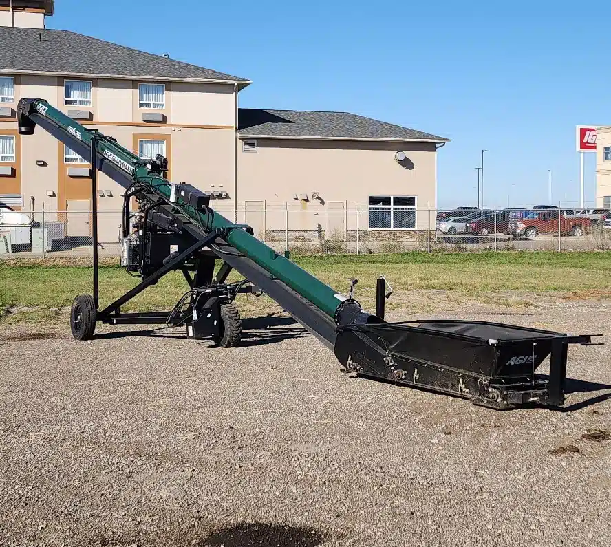 Gallery image 1 for New 2023 GrainMaxX GCX3 1549 Belt Conveyor