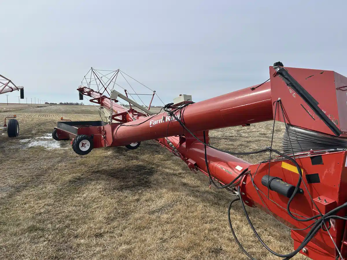 Gallery image 2 for 2019 Farm King Y16104 Grain Auger